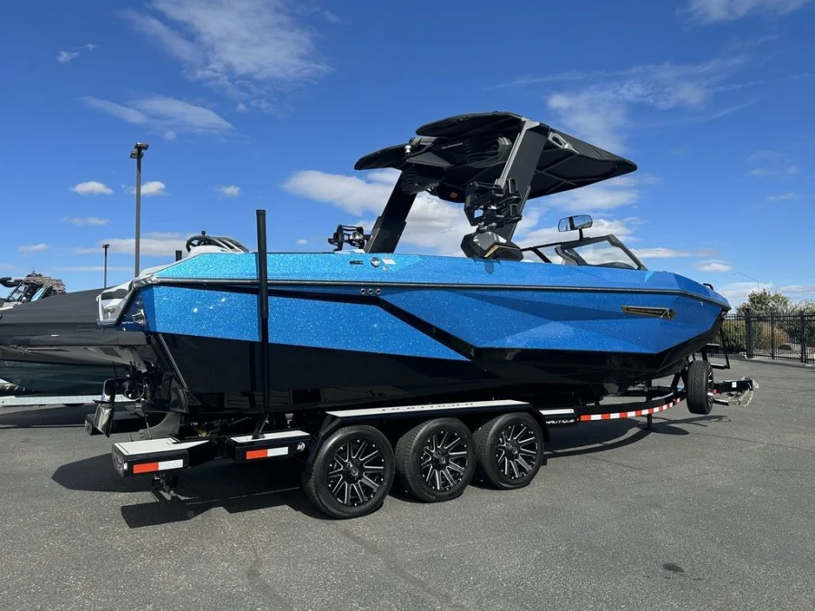 2027-nautique-g25-144092-image5