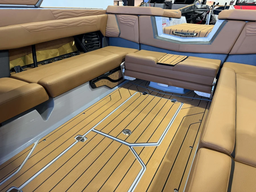 2027-nautique-g25-144097-image15