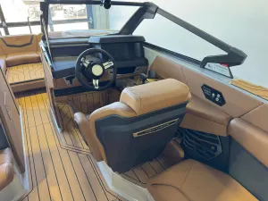 2027-nautique-g25-144097-image24