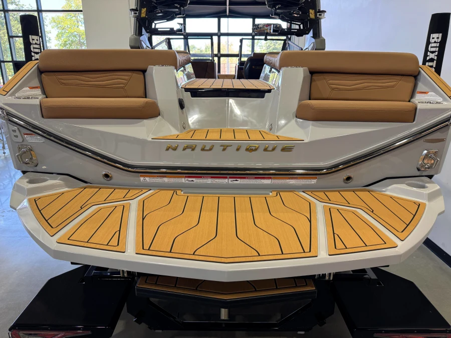 2027-nautique-g25-144097-image8