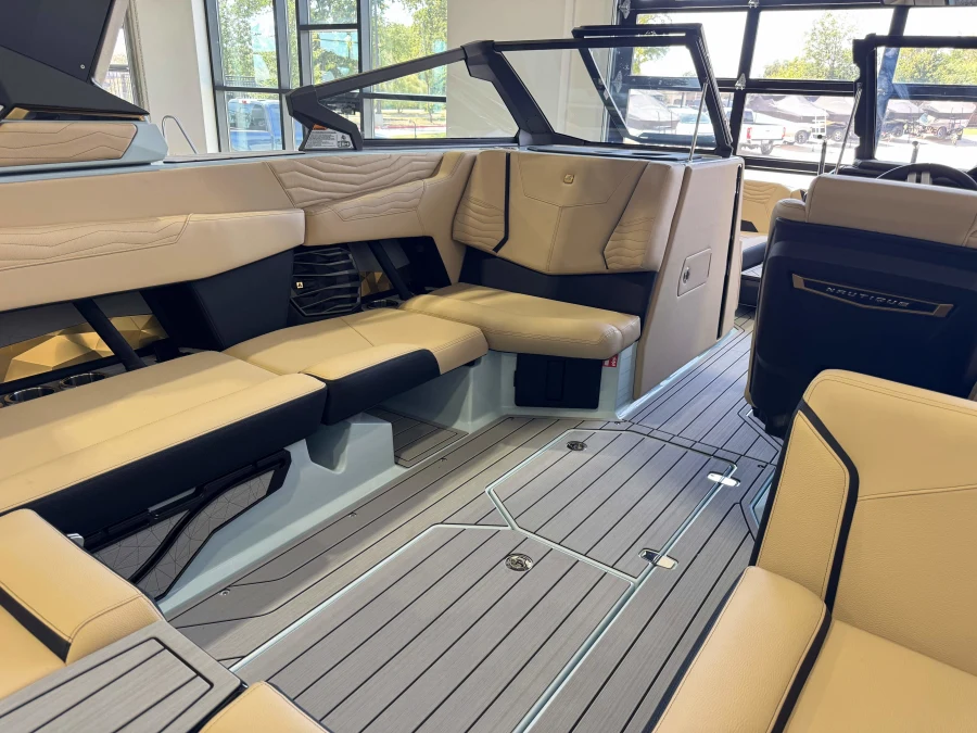 2027-nautique-g23-144099-image14