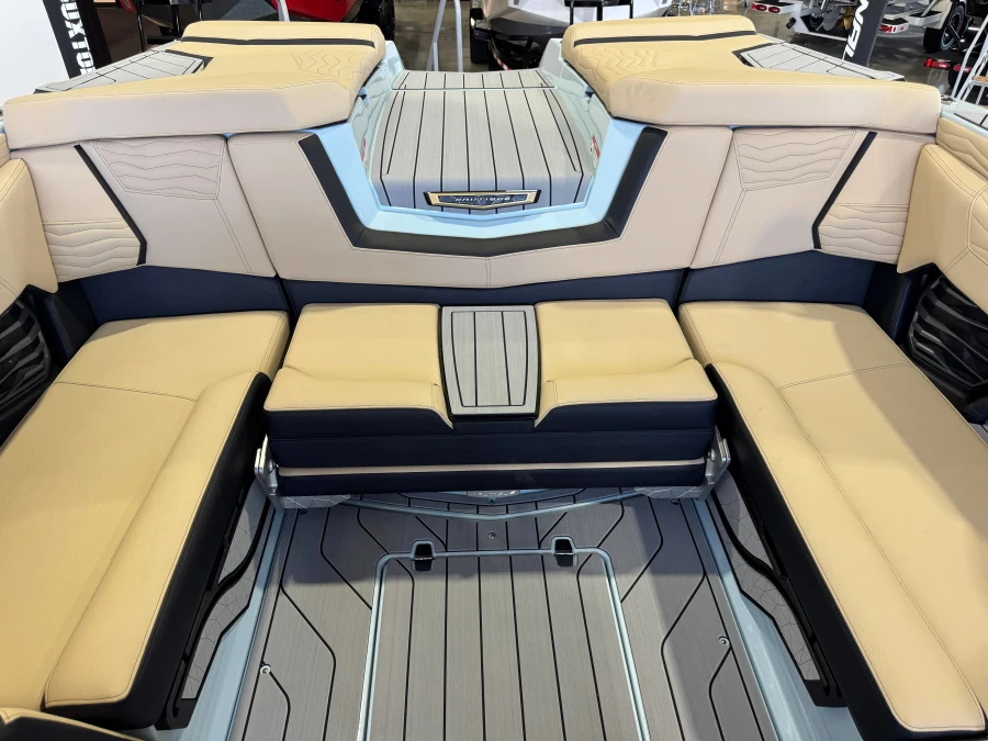 2027-nautique-g23-144099-image27