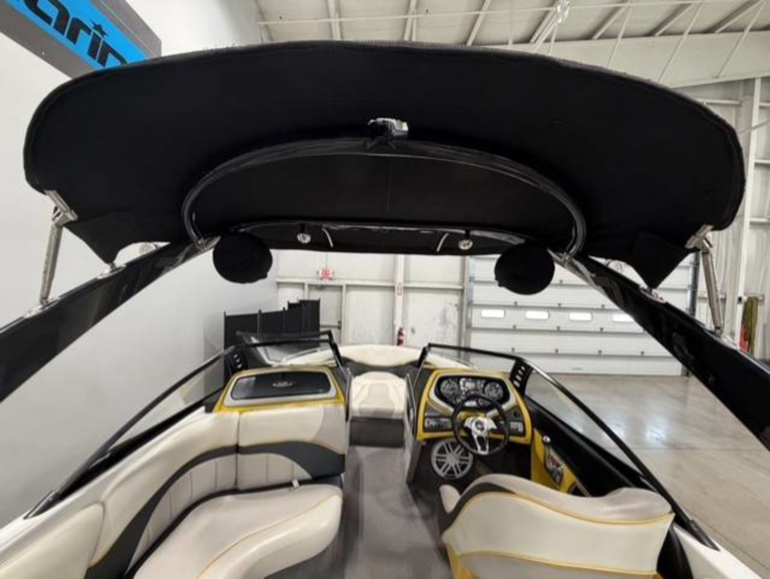 2008 Malibu Wakesetter 23 LSV