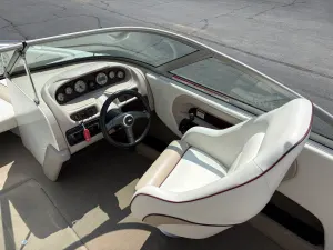 2000-mastercraft-maristar-230-144103-image10