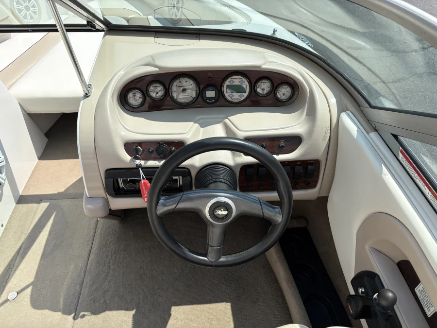 2000-mastercraft-maristar-230-144103-image11