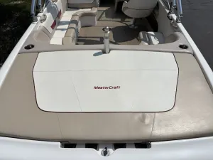 2000-mastercraft-maristar-230-144103-image7