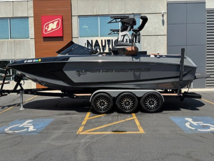 2019-nautique-g23-144104-image13
