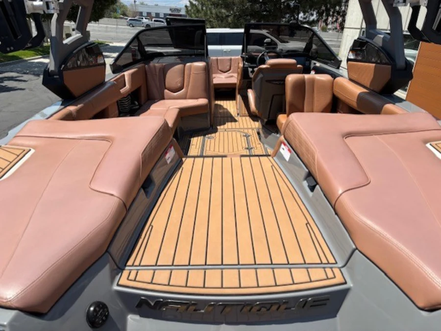 2019-nautique-g23-144104-image4