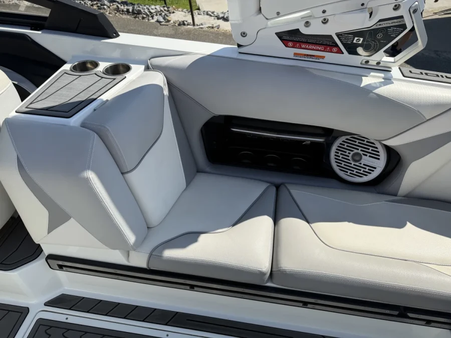 2019-centurion-ri237-144112-image8.webp