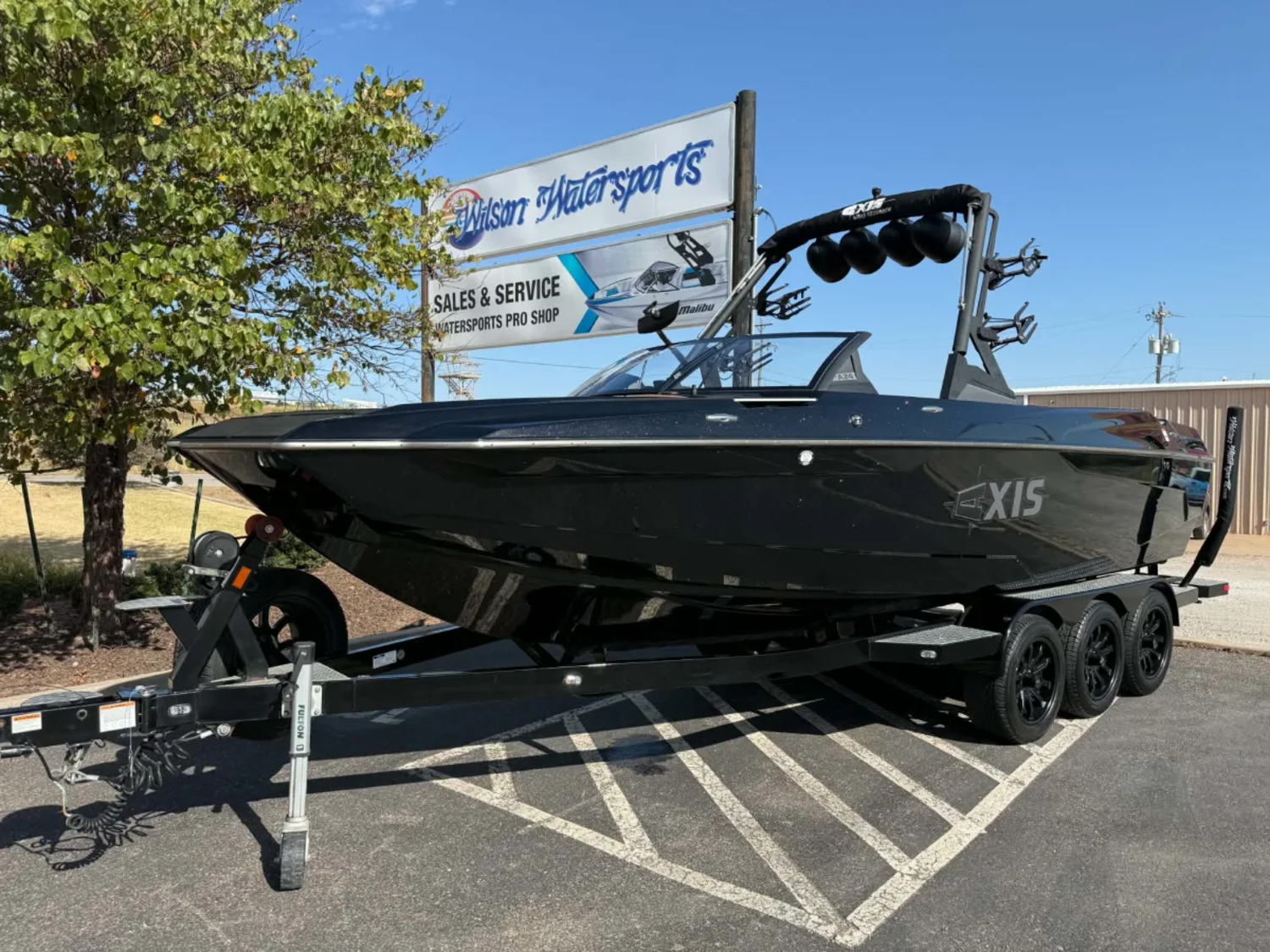 LOADED 2021 Axis A24