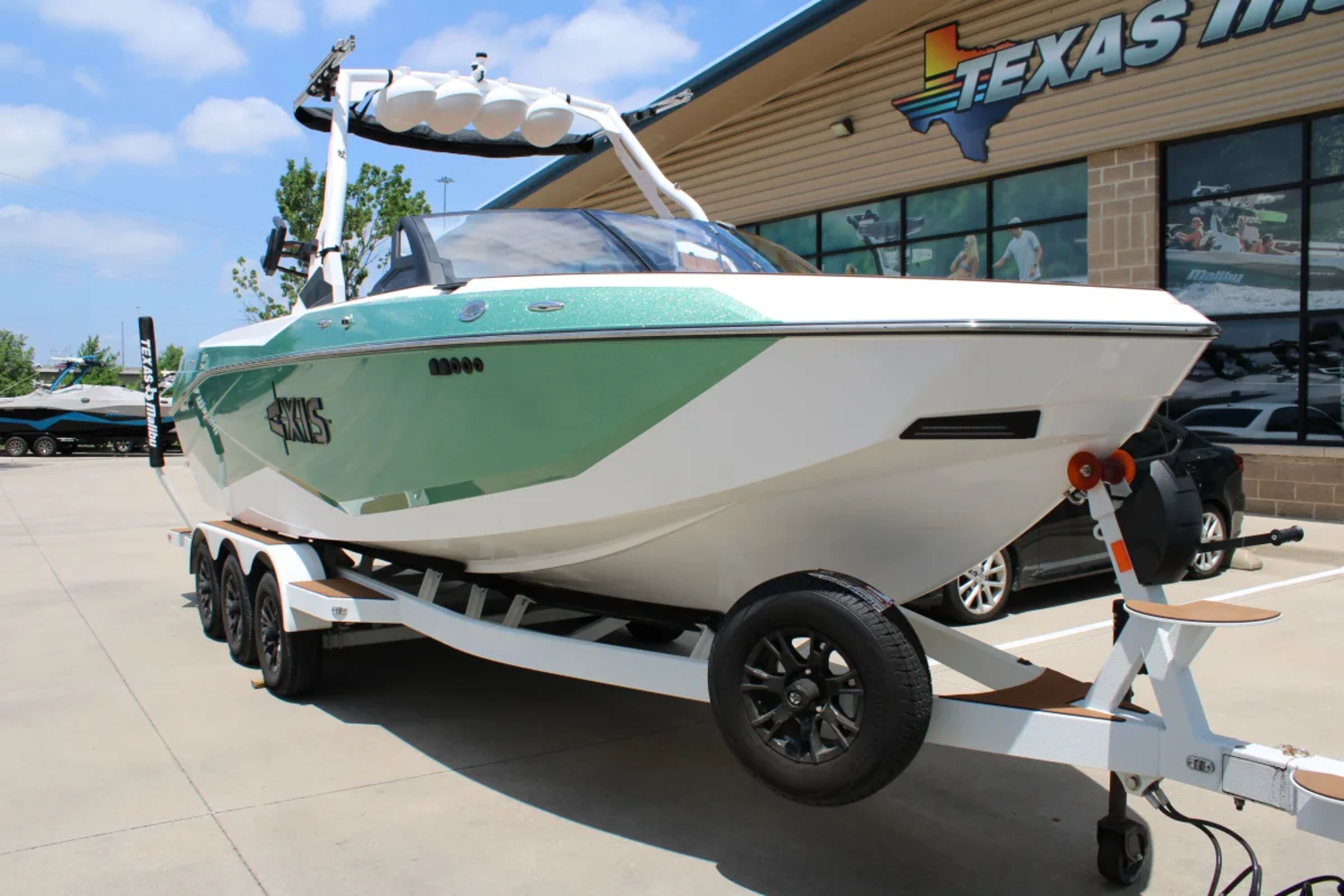 2026 Axis T250