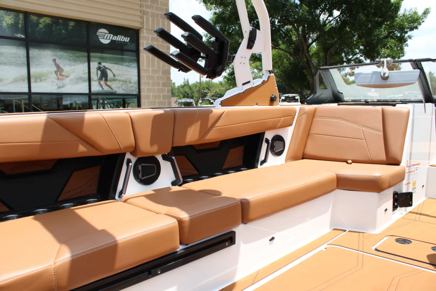 2026 Axis T250