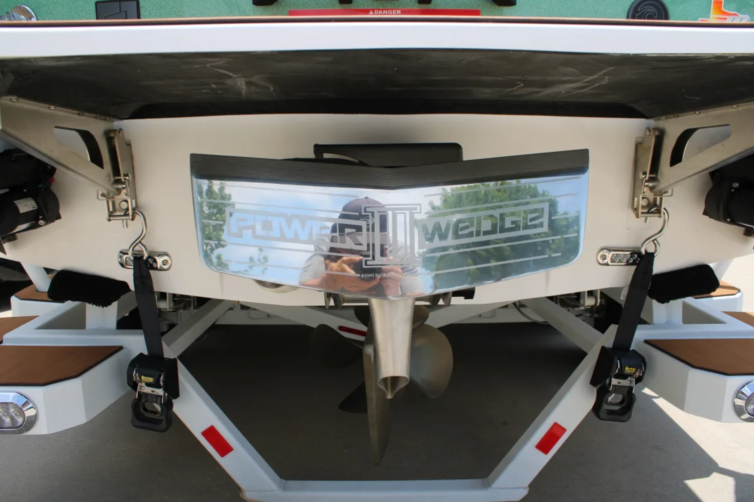 2026 Axis T250