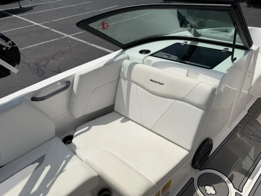 2022-mastercraft-nxt20-144129-image7.webp