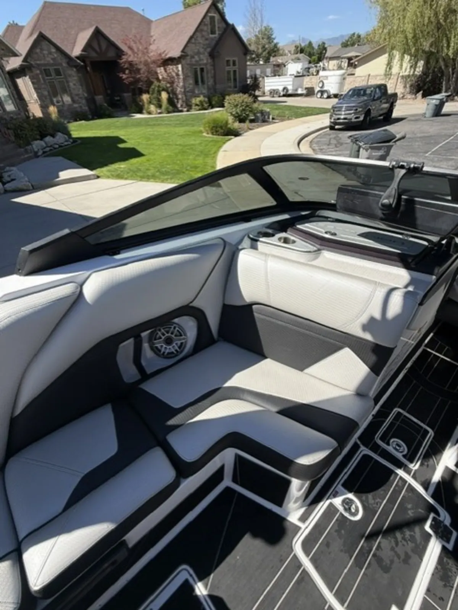 2023 Centurion Boats Ri245