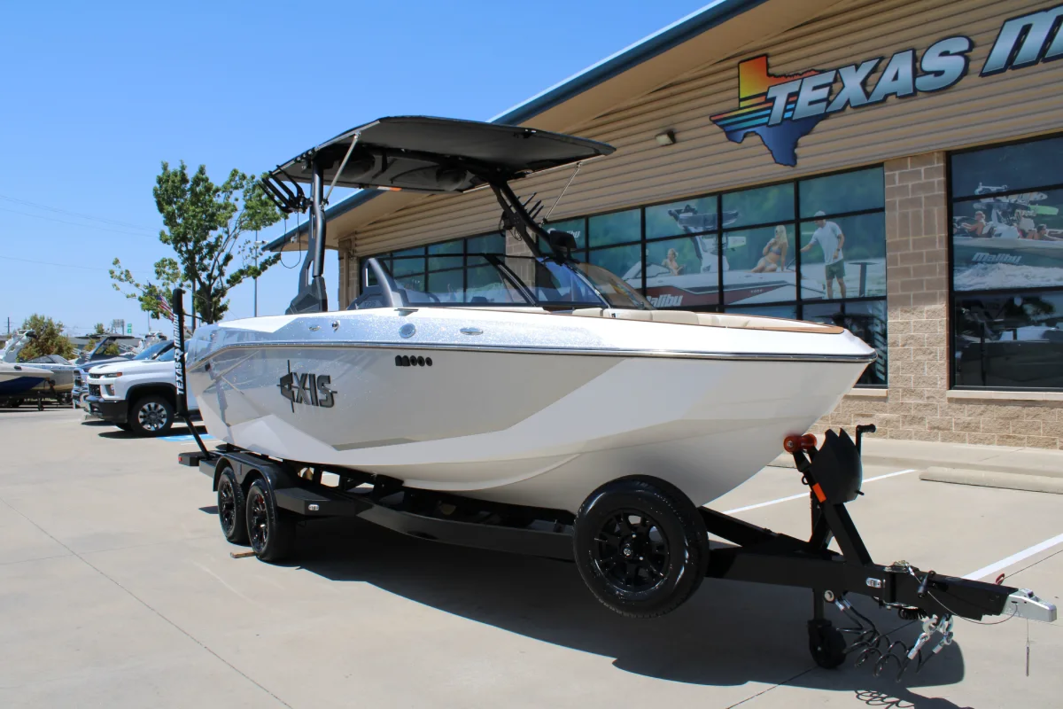 2027 Axis T235