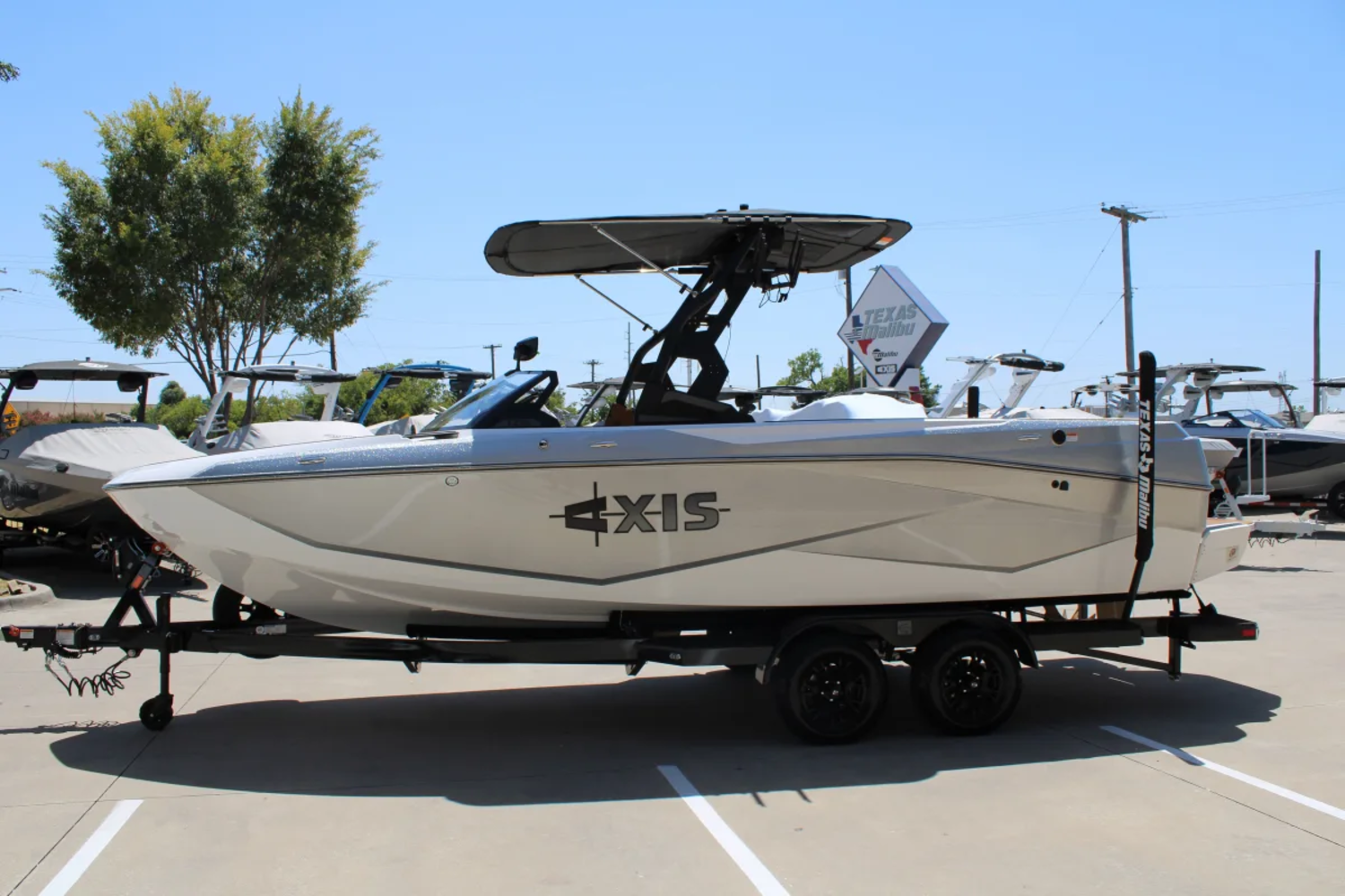 2027 Axis T235