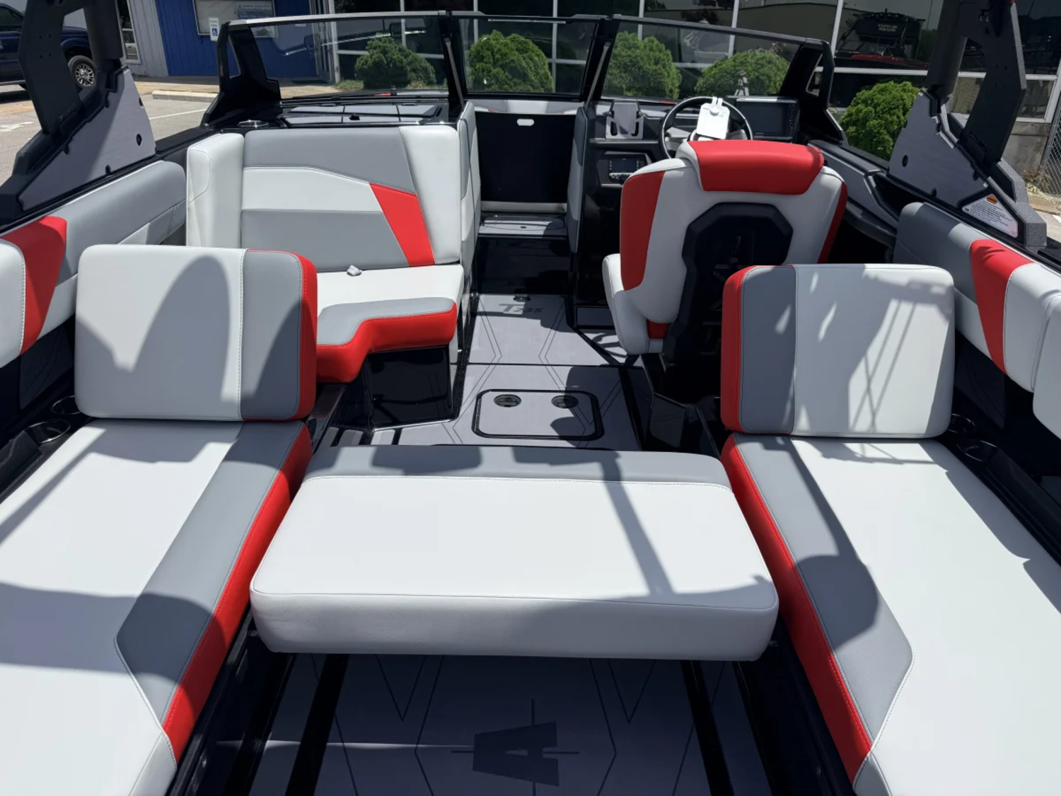 2027 Axis T235