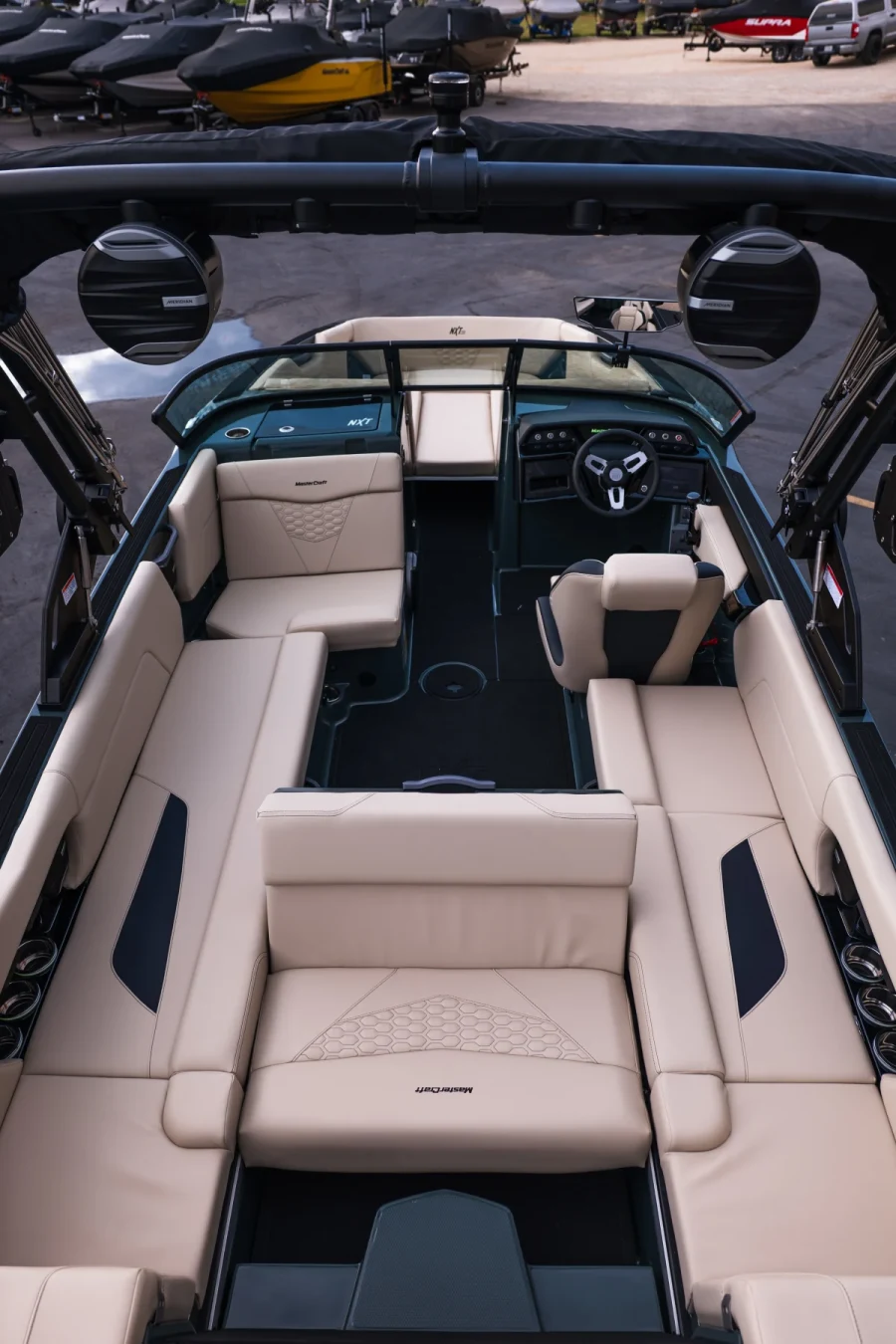 2027-mastercraft-nxt24-144160-image19.webp