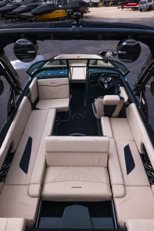 2027-mastercraft-nxt24-144160-image19.webp