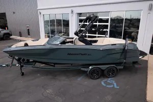 2027-mastercraft-nxt24-144160-image4.webp