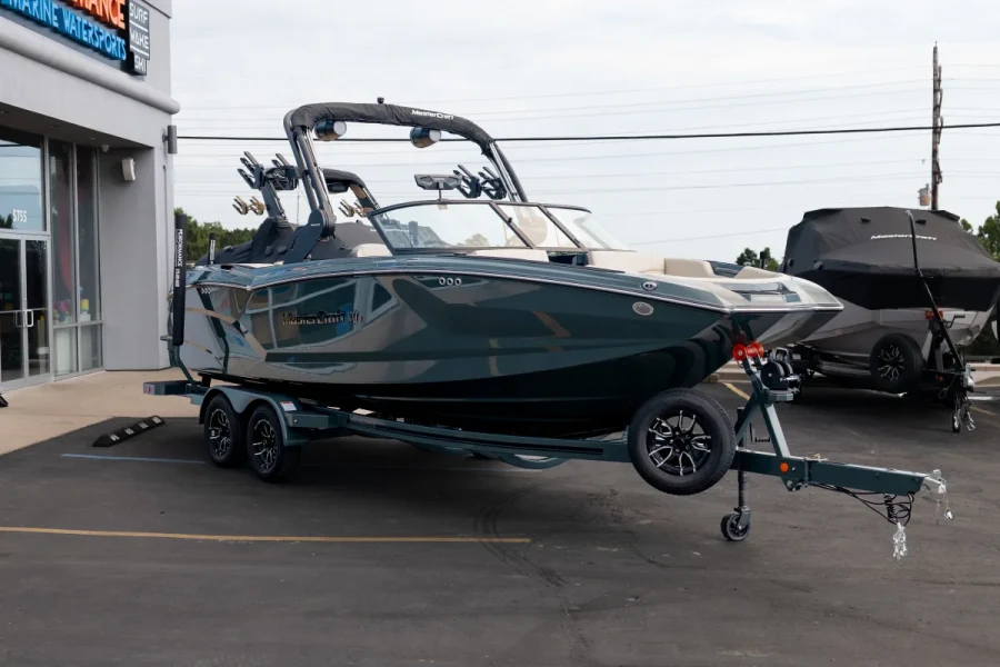2027-mastercraft-nxt24-144160-image6.webp