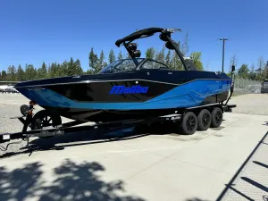 2023-malibu-wakesetter-25-lsv-144189-image2.webp