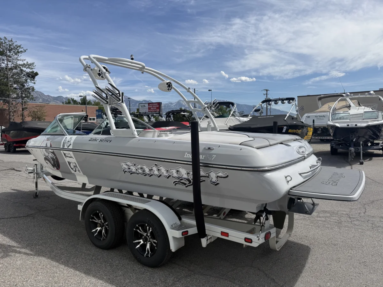 2013 21' Sanger V215 Bowrider