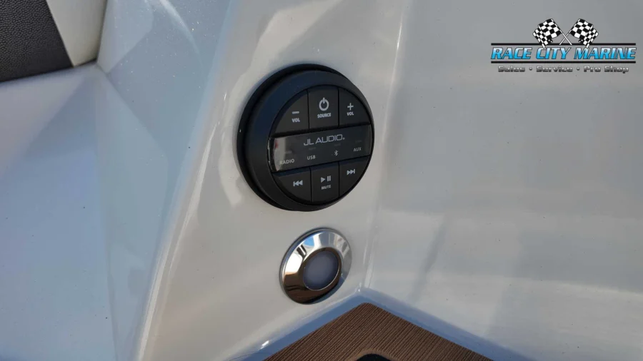 2027-nautique-s23-142647-image12