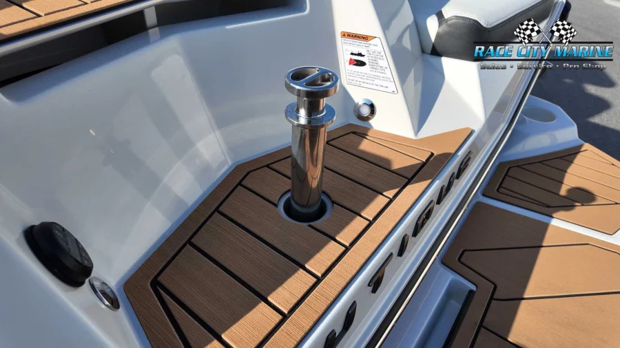 2027-nautique-s23-142647-image13