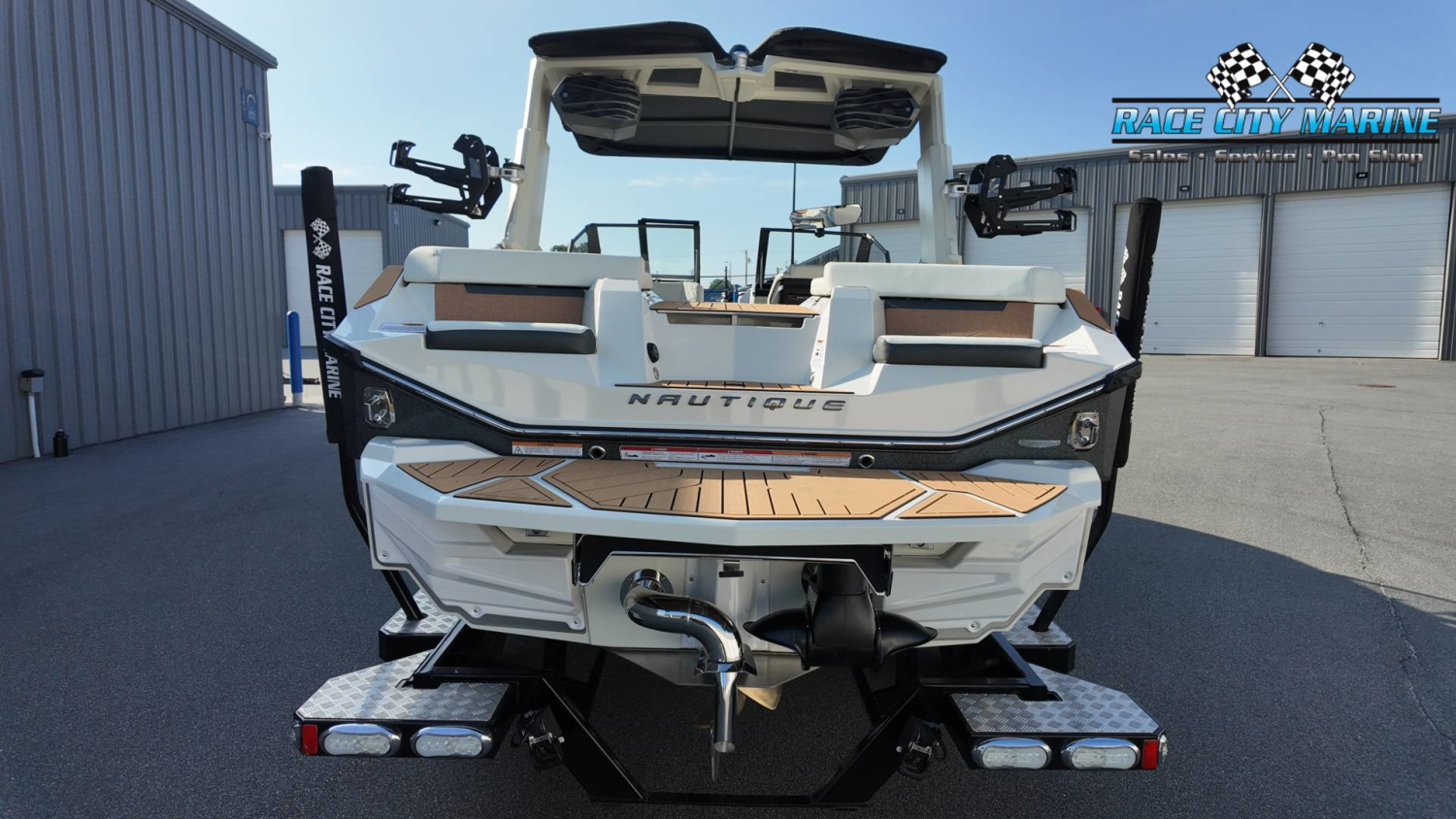 2027 Nautique S23
