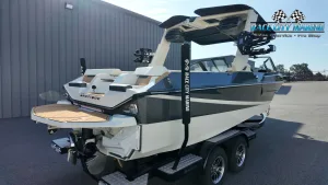 2027-nautique-s23-142647-image8