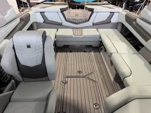 2023-nautique-g23-144210-image21