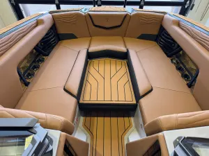 2027-nautique-g25-144213-image17