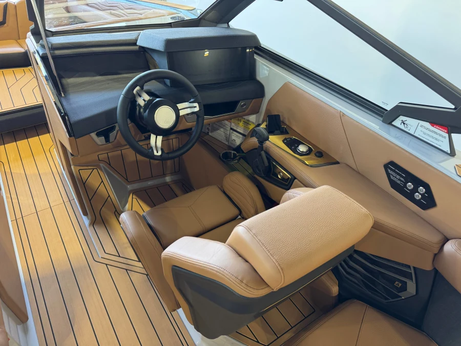2027-nautique-g25-144213-image25