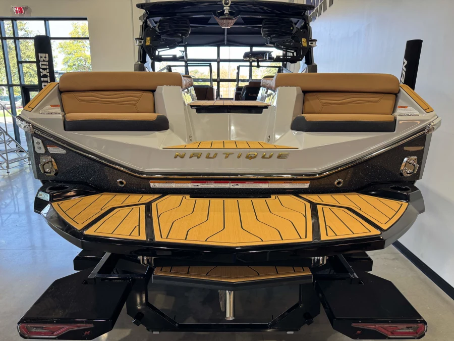 2027-nautique-g25-144213-image8