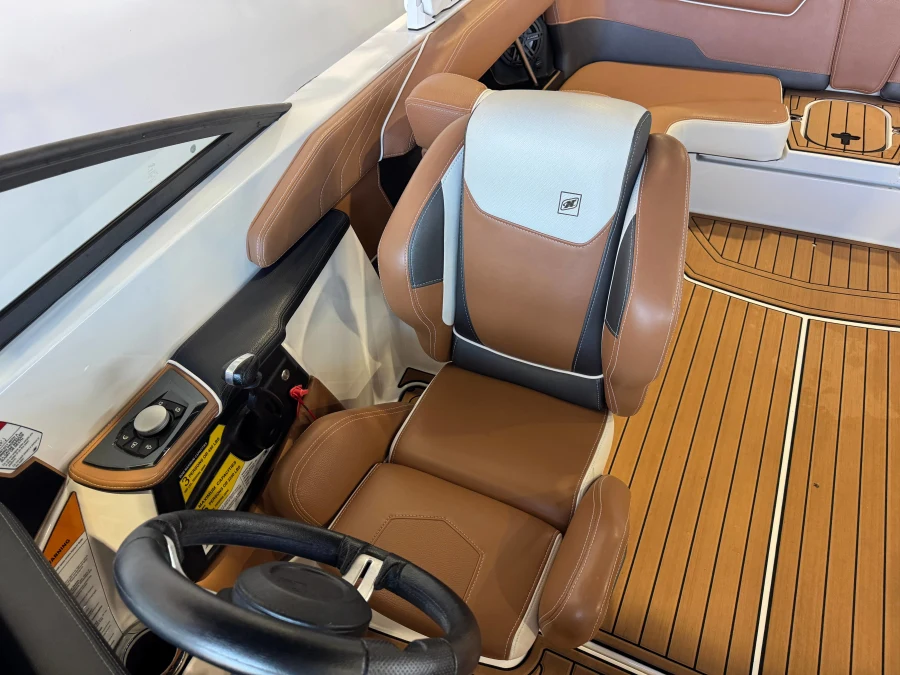 2018-nautique-gs22-144215-image21
