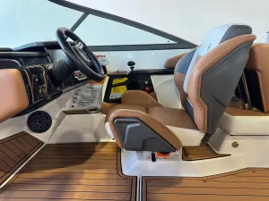 2018-nautique-gs22-144215-image23