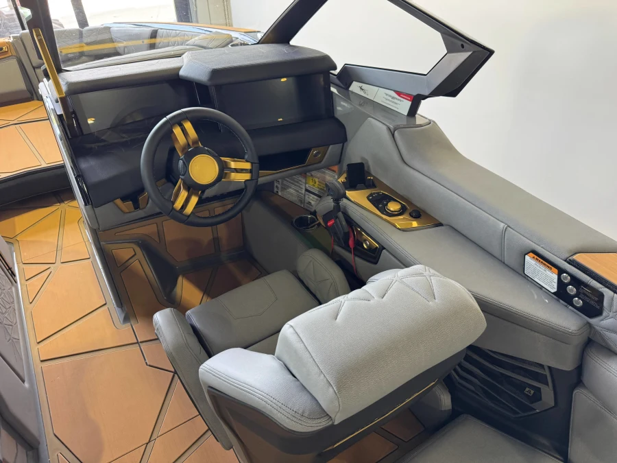 2027-nautique-g25-paragon-144216-image26