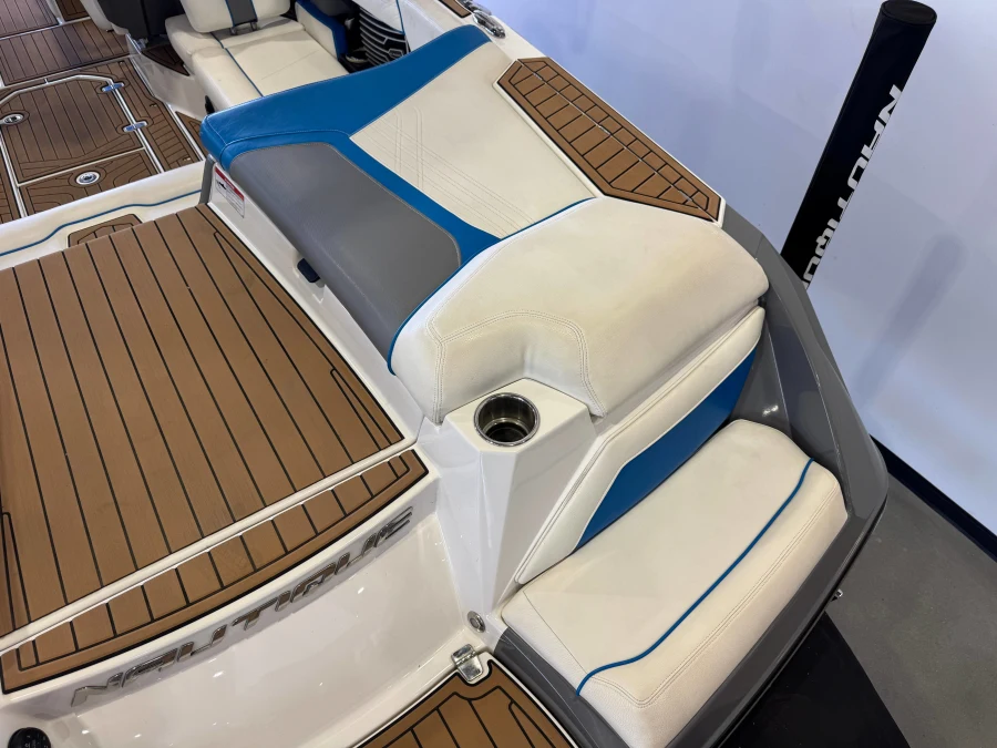 2020-nautique-g23-144217-image11