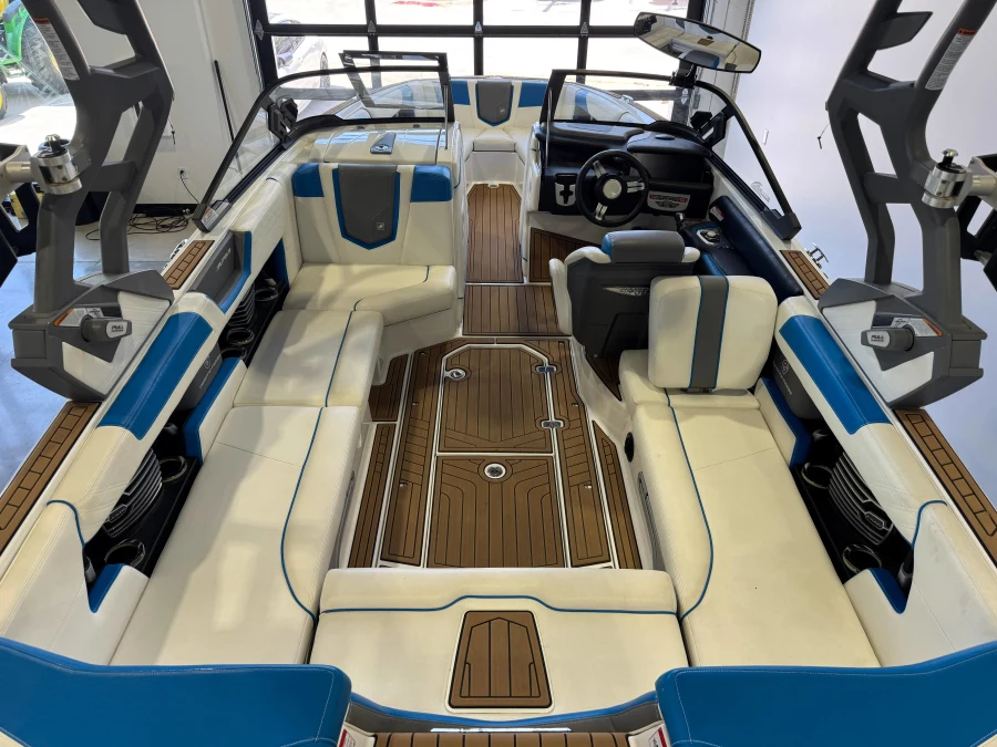 2020-nautique-g23-144217-image13