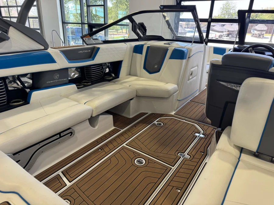2020-nautique-g23-144217-image14