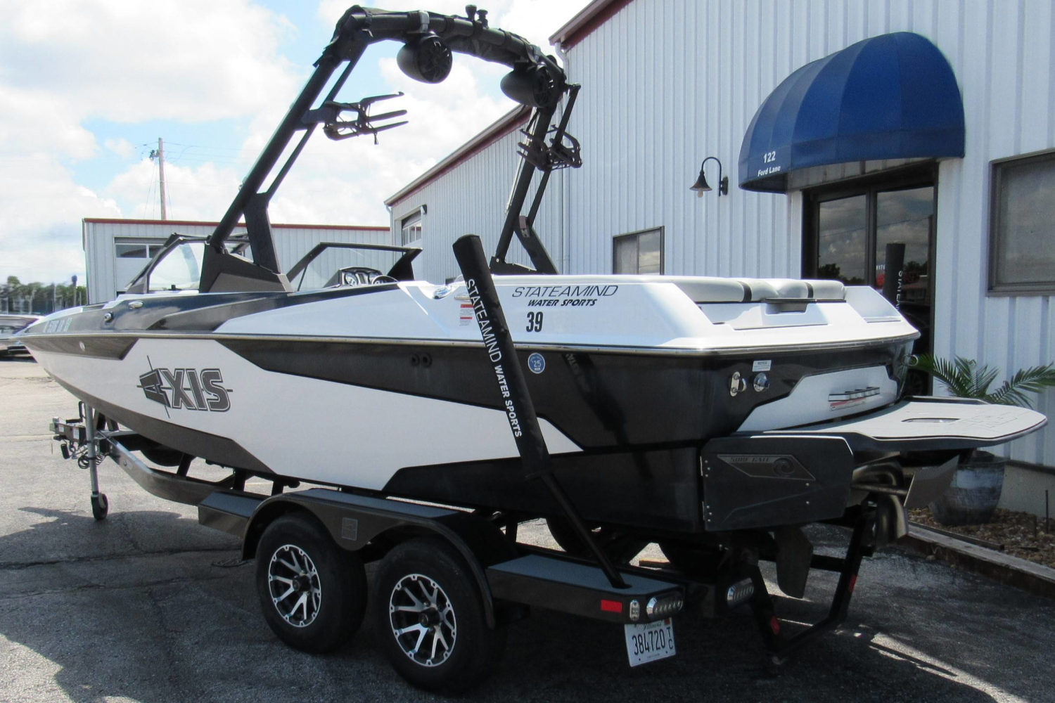2021 Axis A20