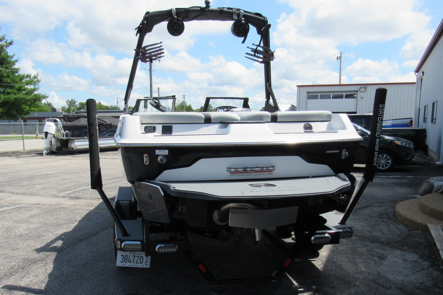 2021 Axis A20