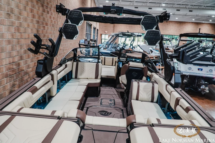 2027-malibu-wakesetter-25-lsv-144226-image11