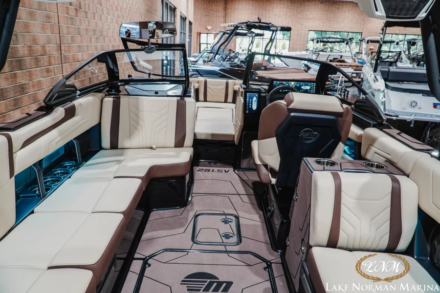 2027-malibu-wakesetter-25-lsv-144226-image13