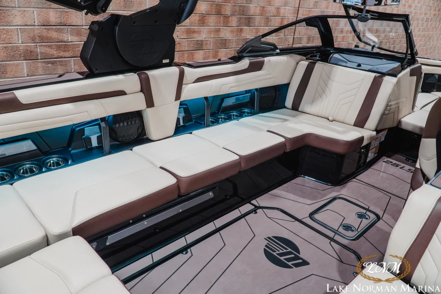 2027-malibu-wakesetter-25-lsv-144226-image16