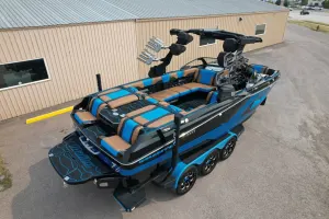 2026-malibu-wakesetter-24-mxz-144227-image24