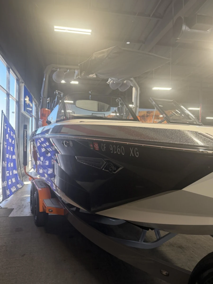 2021-nautique-g23-144230-image2