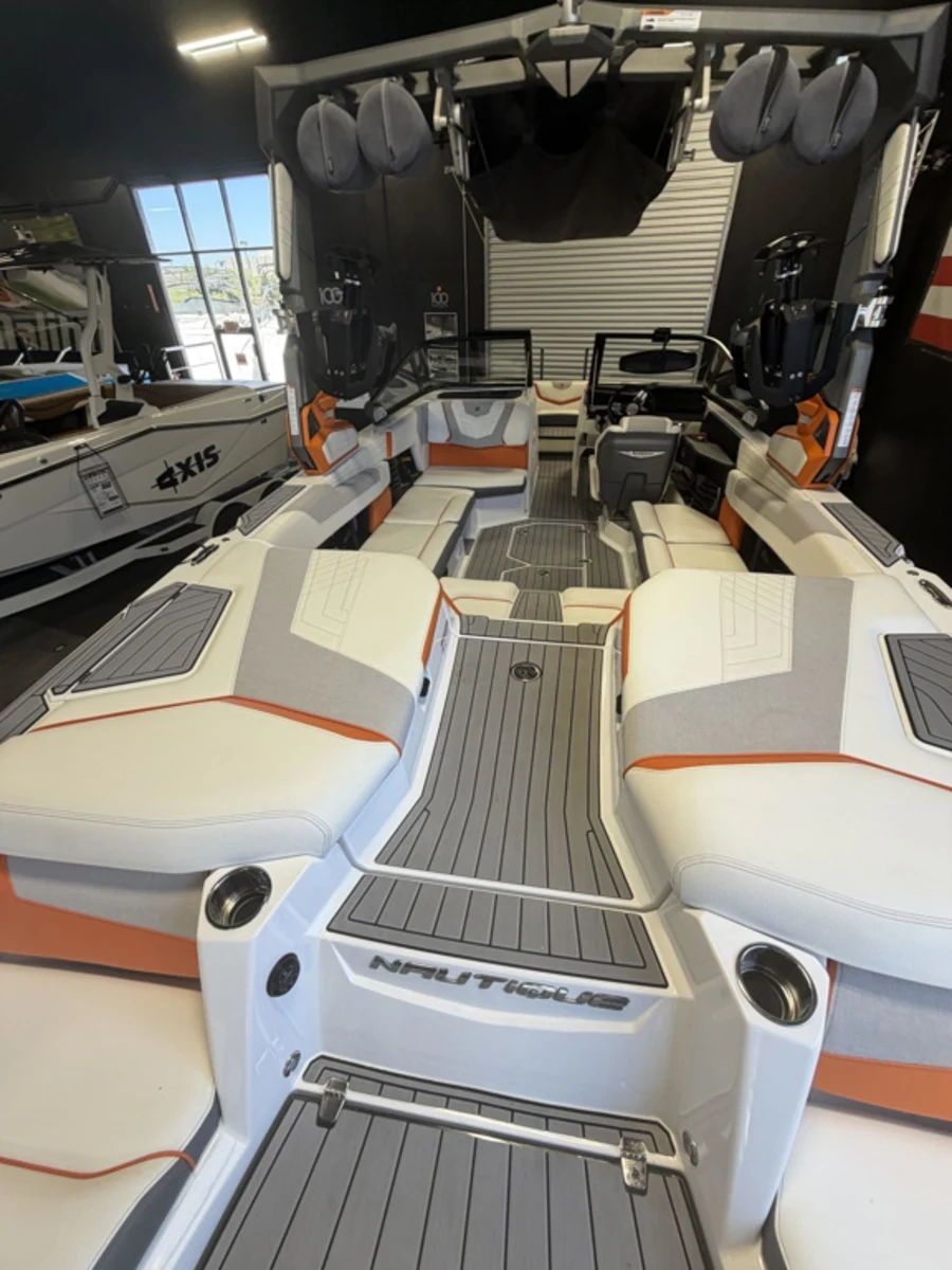 2021-nautique-g23-144230-image4